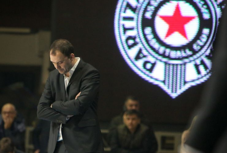 Čanak podnio ostavku