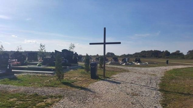 Bijeljina: Obijaju automobile i na Gradskom groblju, od danas postavljen video nadzor