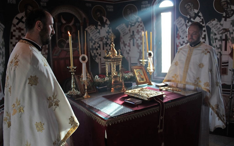 Preminuo Žarko Lazarević sveštenik Parohije Novodvorovske