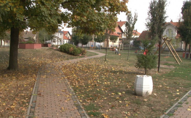 Gradska uprava Bijeljina: Uređuju parkiće za djecu