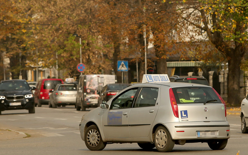 Prijedlog novih cijena obuke za vozača uzburkao javnost