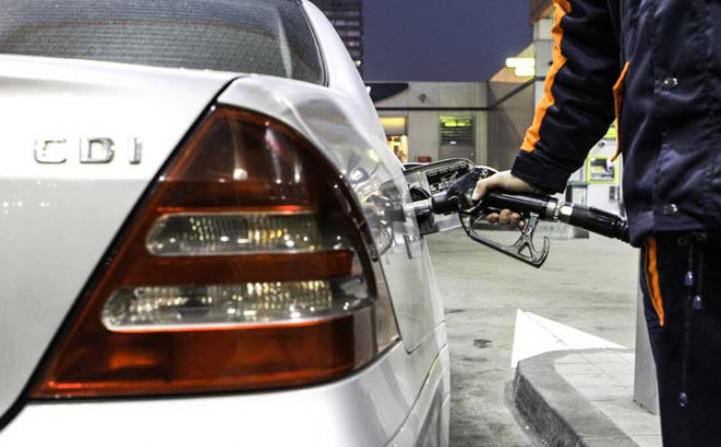 Gorivo u FBiH pojeftinilo, u RS bez promjena