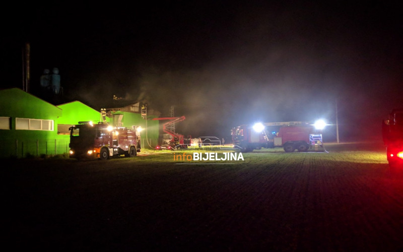 Gori pilana u Dazdarevu, vatrogasci na terenu