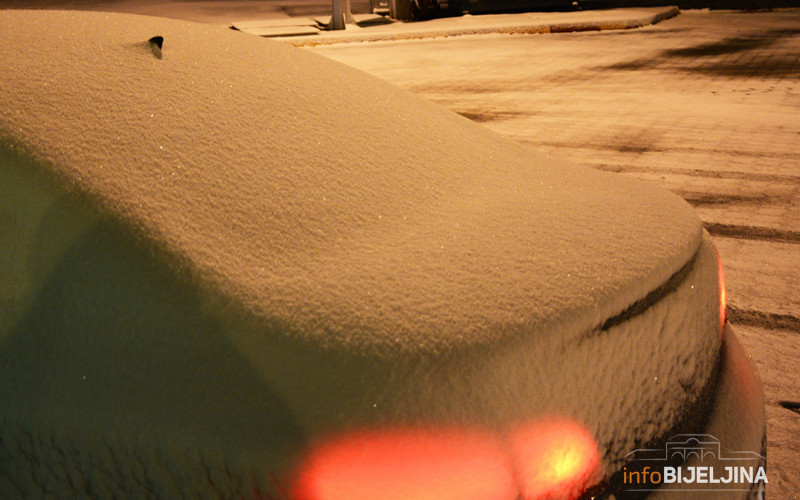 VOZAČI OPREZ - slab snijeg na planinama u centralnim i zapadnim krajevima