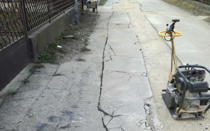 Bijeljinska naselja raskopana, ogorčeni mještani pišu žalbe /FOTO/