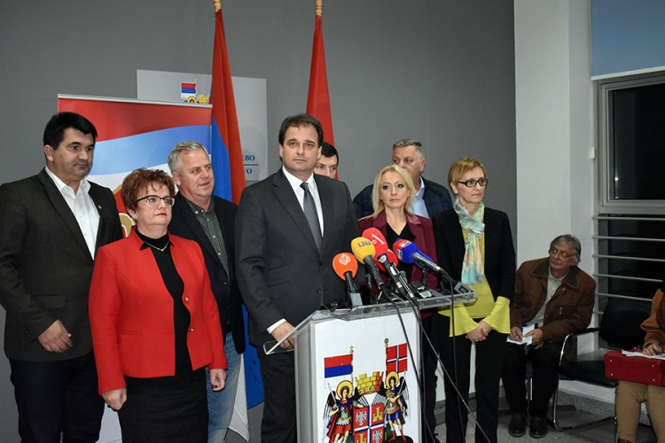 Turbulencije u SDS-u (ni)su završene