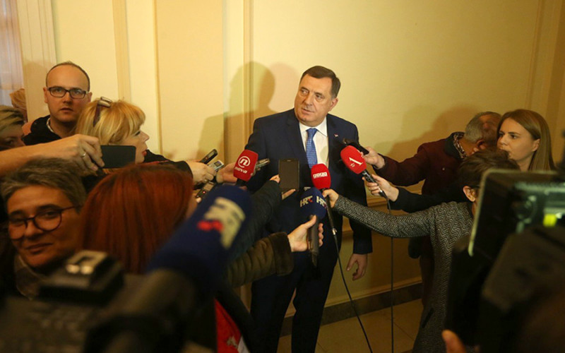 Dodik: Od sutra ću raditi na smjeni predstavnika Srba u Savjetu ministara