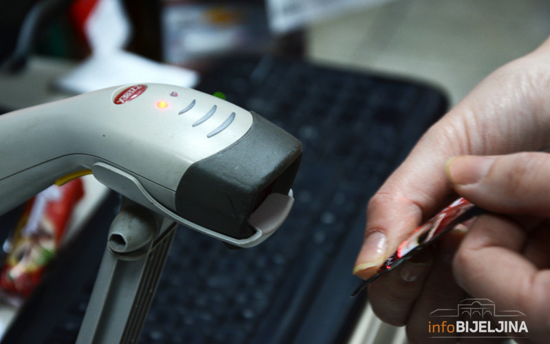 Vasilić: Ni kupci niti trgovci ne znaju prava potrošača