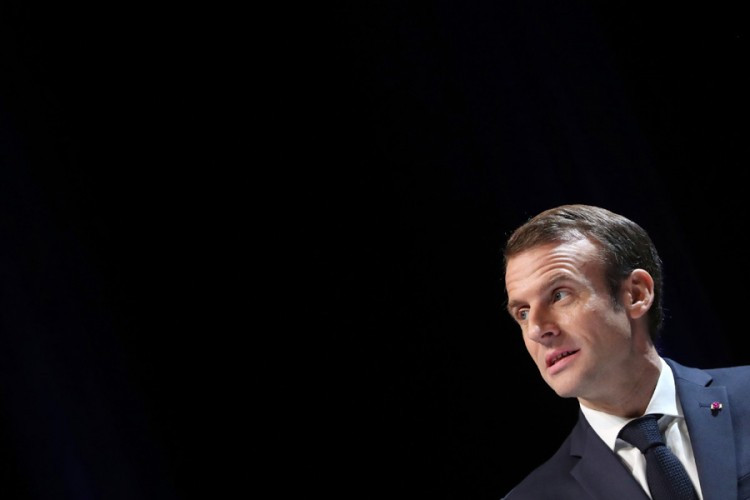 Makron pisao Vučiću nakon skandala u Parizu