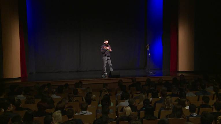 Neša Bridžis nastupio u Bijeljini