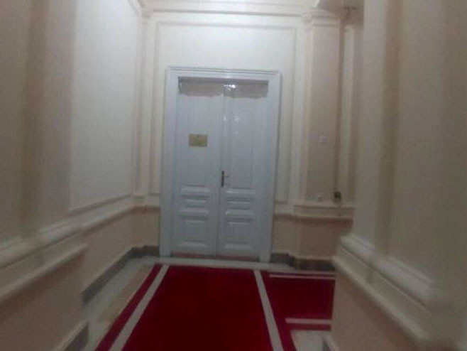 SKANDAL U PREDSJEDNIŠTVU BiH Uklonjena zastava Republike Srpske ispred kabineta Milorada Dodika