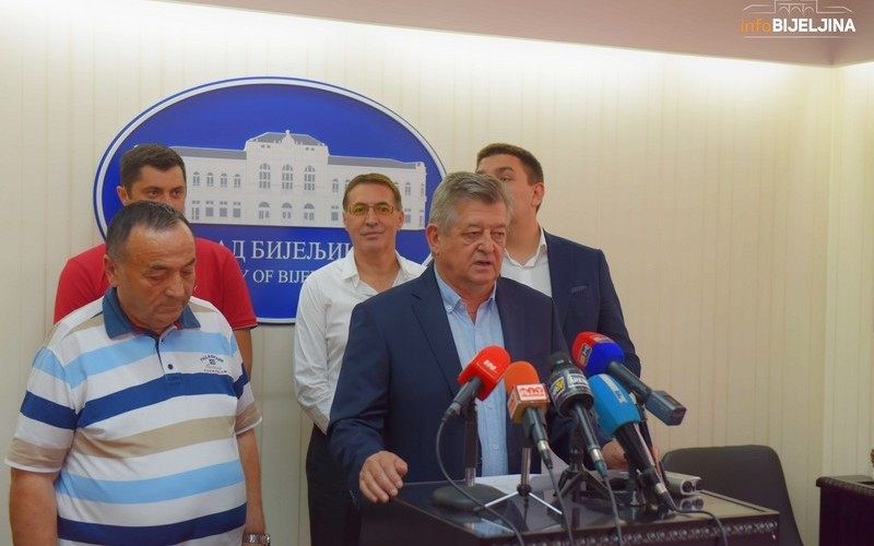 Gradonačelnik zahvalio Stevanoviću za saradnju