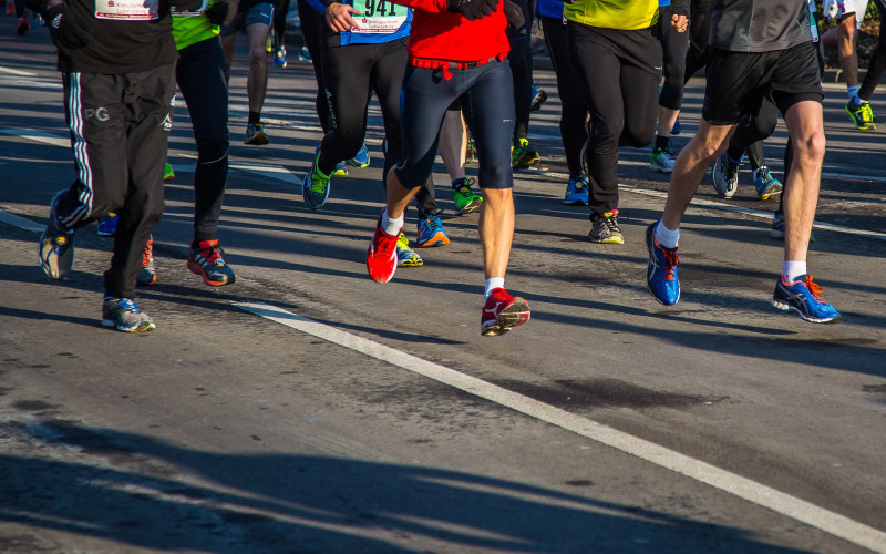 Kamere snimile oko 250 trkača kako varaju na polumaratonu u Kini