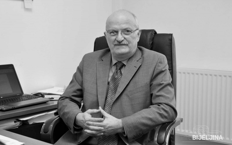 U subotu komemoracija i sahrana profesora Miladina Јovičića