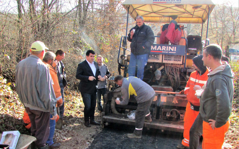 Savić: Asfaltirano 10 kilometara puteva u ovoj godini