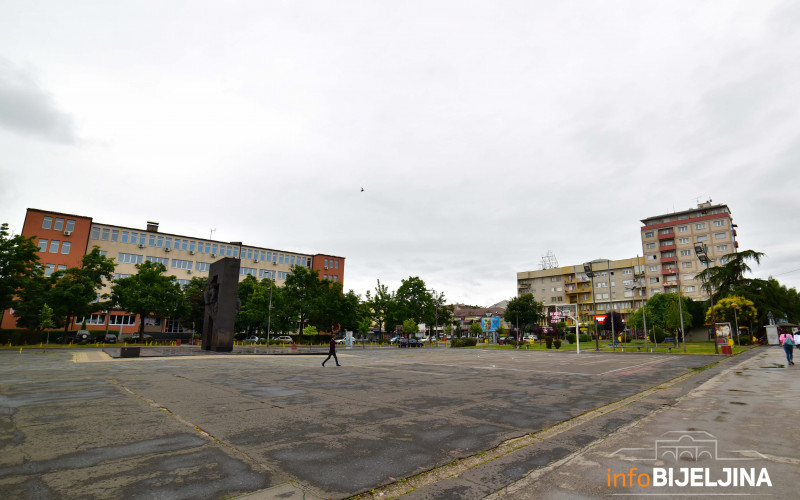 Partner za postavljanje klizališta odustao, Gradska uprava traži novog