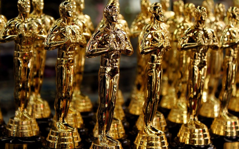 Holivudski glumac morao da vrati Oskara