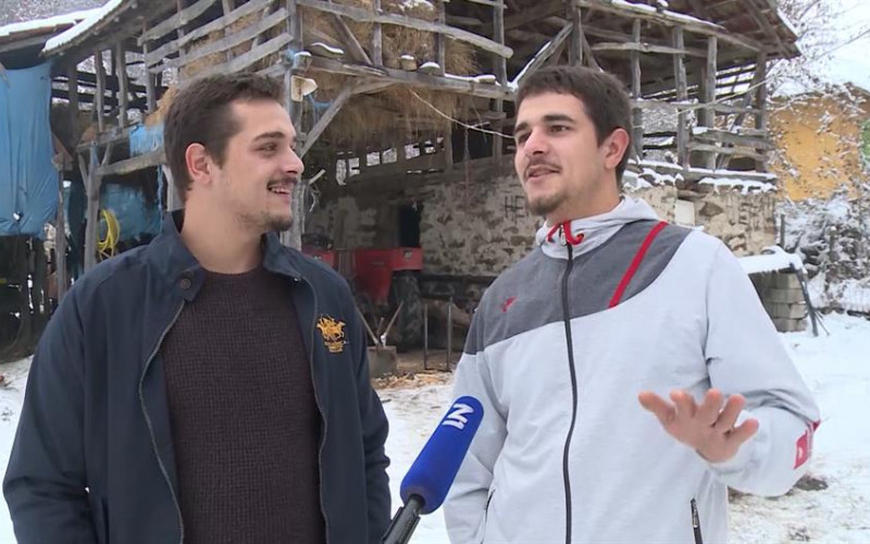 Upoznajte Nenada, Djeda Mraza ugrožene djece, koji nema irvase već koze i ovce