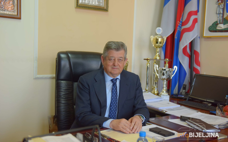 Čestitka povodom katoličkog Božića