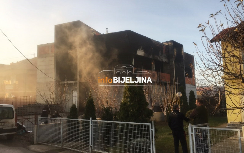 Lokalizovan požar u Bijeljini, dvije osobe završile u bolnici /FOTO/