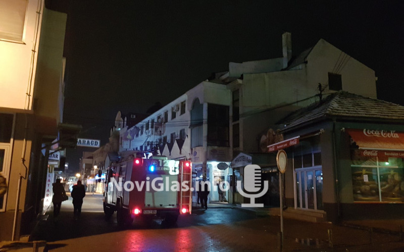 Požar na šetalištu u centru grada