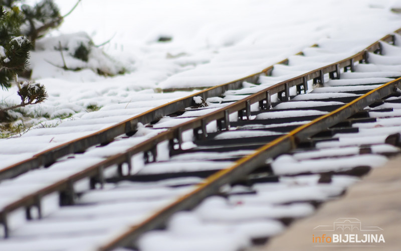 Snijeg nastavlja padati, a ostaju nam i temperature ispod nule