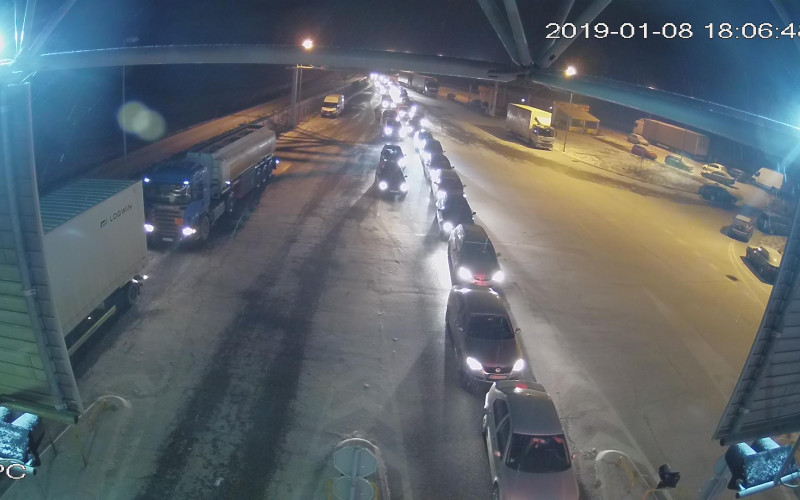 KOLAPS NA RAČI Kolona duž cijelog mosta /FOTO/