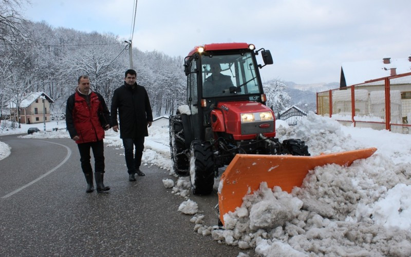 Lopare: Putevi prohodni na svim prevojima