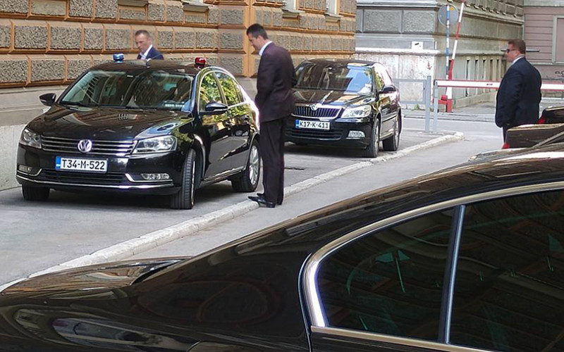 BiH “bogatija” za 1.000 službenih vozila
