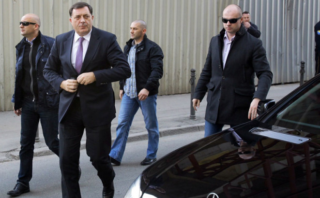 Put u Brisel pod teretom blokade