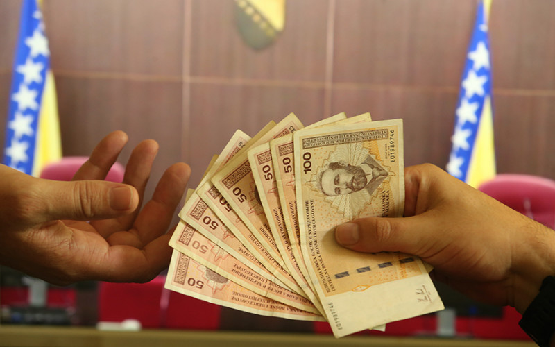 Institucije u BiH paralizovane korupcijom