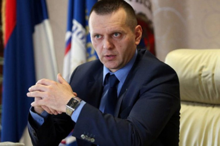 Lukač: Djecu naučiti da prepoznaju opasnosti na internetu