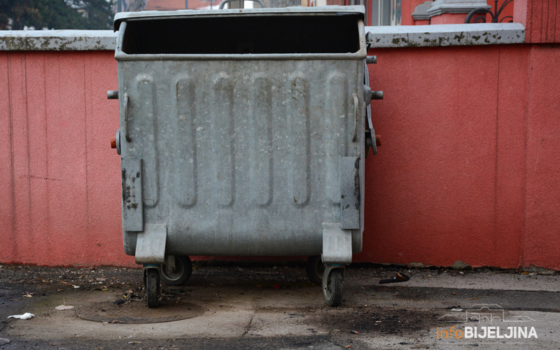 Još jedan udar na džep građana, poskupljuje odvoz smeća