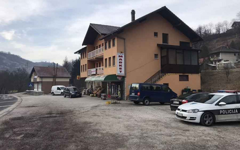 Zbog Gačića ljudi ne izlaze iz kuća, naoružani čuvaju porodice