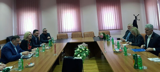 Nedopustivo kasni formiranje vlasti