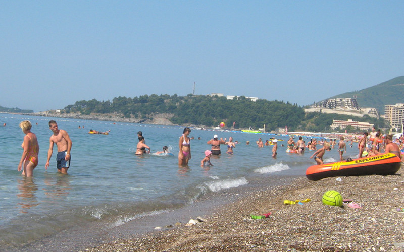 Socijalizacija djece Republike Srpske : Prijavite se za ljetovanje u Bečićima do 18. marta