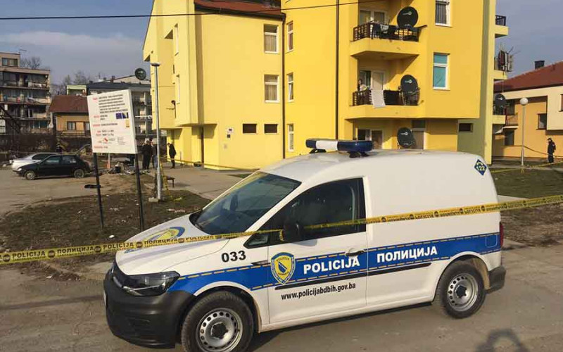 Rafali odjekivali u Brčkom, tri osobe povrijeđene
