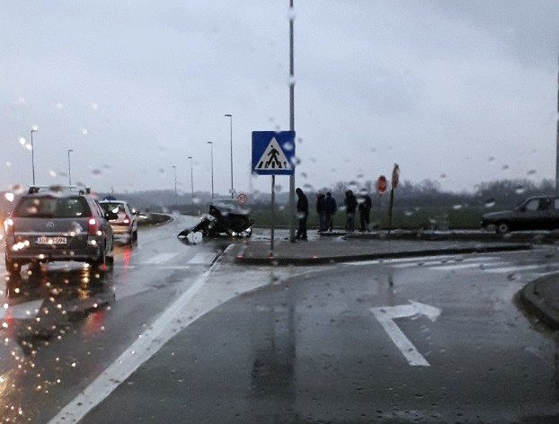 Udes na obilaznici, jedno lice povrijeđeno