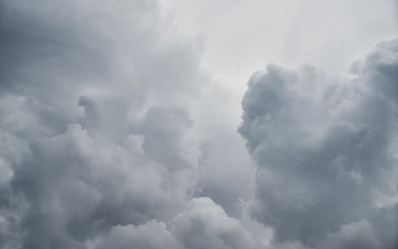 Danas pretežno oblačno sa kišom