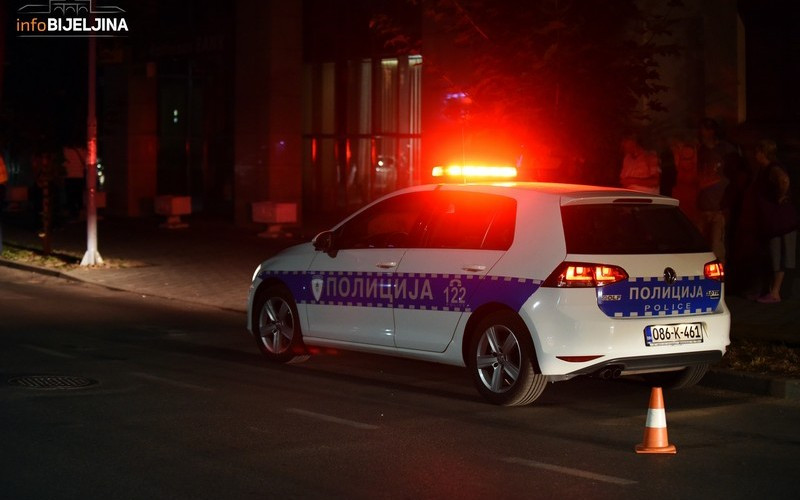 FILMSKA PLjAČKA KOD BANjALUKE: Razbojnici pucali u gume kamiona 