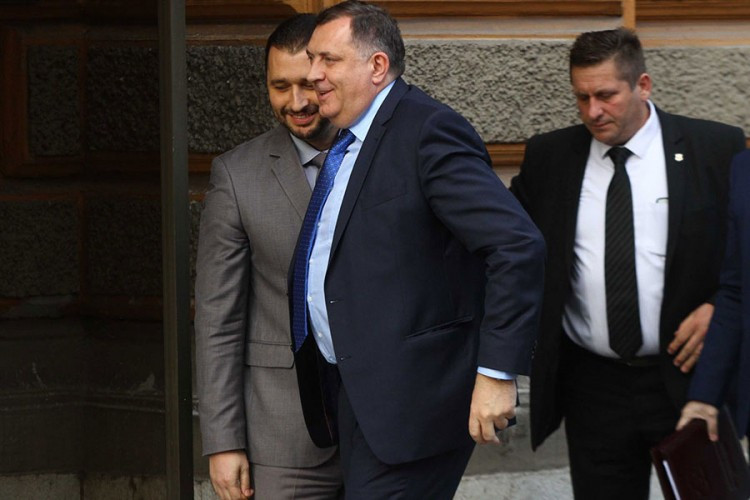 Dodik: Ako nas uslovljavaju MAP-om, ćao Savjet ministara