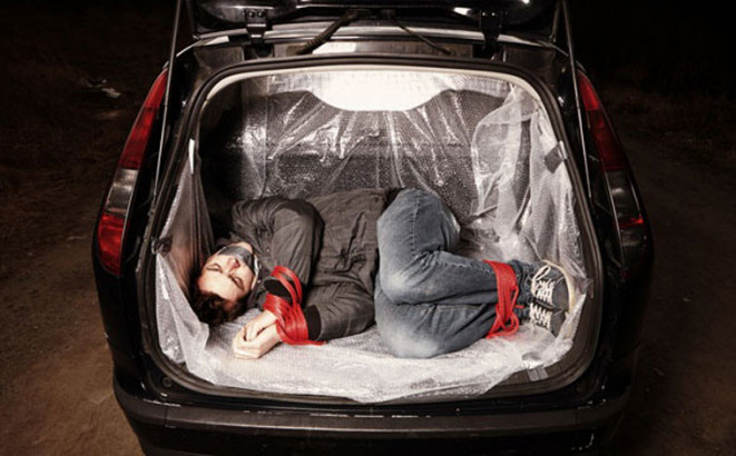 Janja: Tinejdžera vozali u gepeku i pretukli