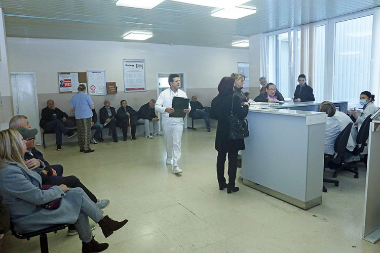 Na UZV pregled se čeka i po tri mjeseca