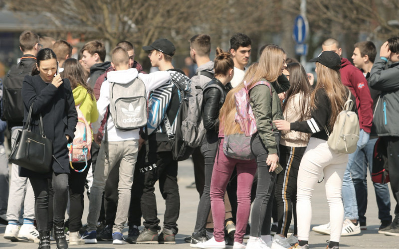 Škole u RS dobijaju jedinstvena pravila oblačenja i ponašanja