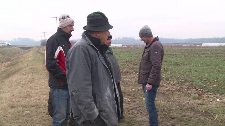 Protest mještana Crnjelova: Otimaju nam koru hljeba