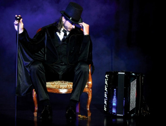 Semberac Dušan Sekulić harmonikom dočarao duh daleke Rusije