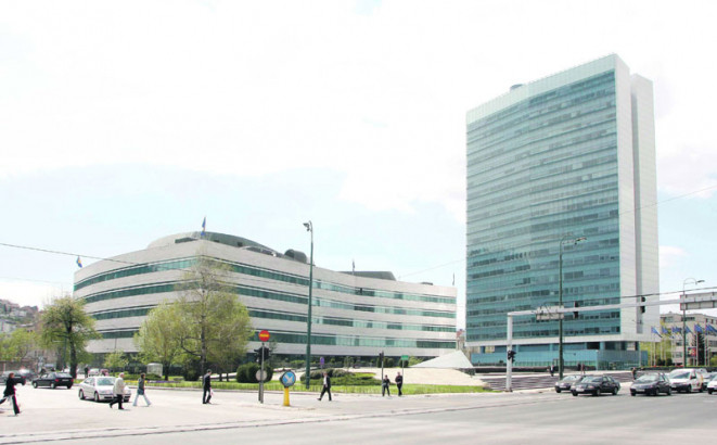 Fotelje okupirali saradnici i savjetnici