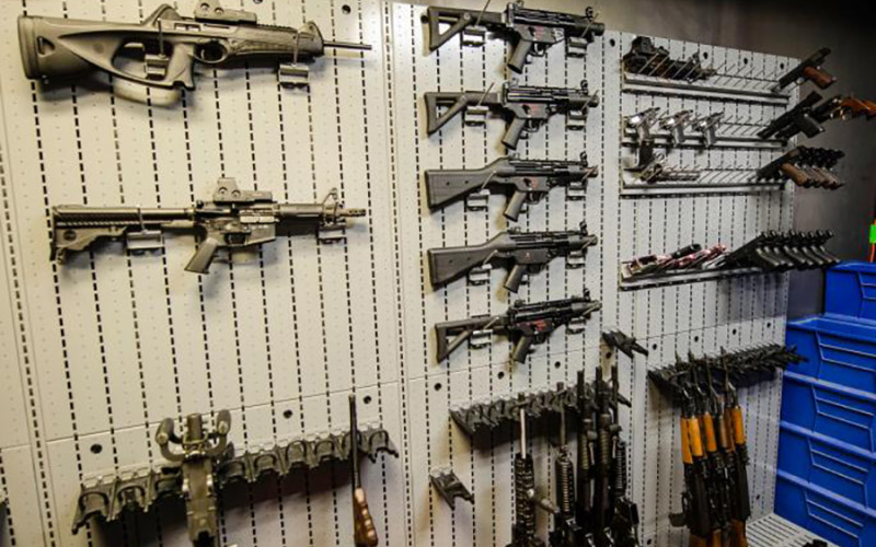 Građani BiH posjeduju 1,1 milion pušaka i pištolja