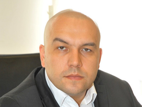 Odbornik Ognjen Đuka napustio DNS