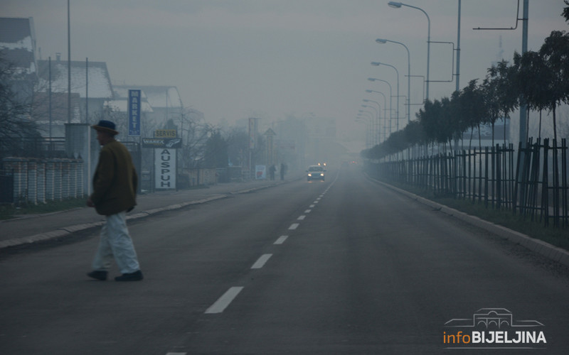 Magla u Semberiji smanjuje vidljivist